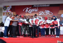 Prajurit Lantamal IV Semarakkan Pencanangan Kepri Bersepeda 2020