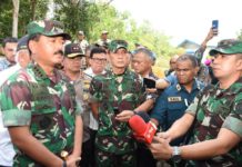 Danlantamal IV Sambut Kedatangan Panglima TNI dan Menteri PUPR di Batam