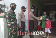 Polres Tanjungpinang Salurkan 20 Ton Beras Bantuan Mabes Polri Untuk Warga