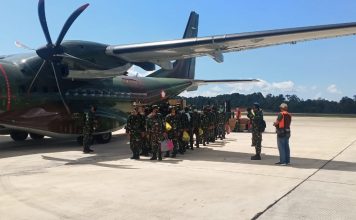 Tenaga medis RSKI Covid-19 Pulau Galang Lakukan Pergantian