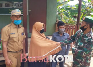 Koramil 07/Palmatak Serahkan Hasil Rehap RTLH ke Pemilik di Desa Paya Maram