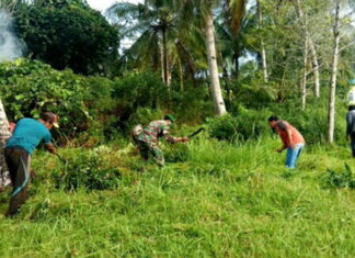 Sambut Idul Adha 1441 Hijriah, Babinsa Koramil 04/Letung Goro Bersama Masyarakat