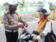 Tingkatkan Rasa Nasionalisme, Jajaran Polres Lingga Bagikan Bendera Merah Putih