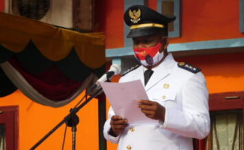 Upacara HUT RI Ke-75 Kecamatan Singkep Barat Mematuhi Protokol Kesehatan Covid-19