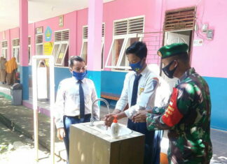Babinsa Koramil 07/Palmatak Beri Sosialisasi Kepada Siswa SMP Negeri 4 Putik