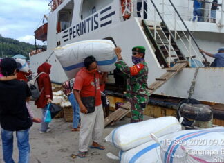 Cegah Penyebaran Covid-19, Babinsa Koramil 02/Tarempa Kembali Tegakan Disiplin Prokes Ditengah Masyarakat