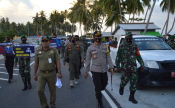 Tegak Protokol Kesehatan, Kapolres Natuna Pimpin Operasi Yustisi Gabungan di Hari Libur