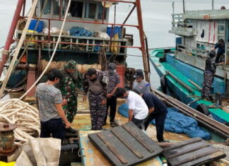 KRI Usman Harun – 359 Serahkan 2 KIA Asal Vietnam ke Lanal Ranai