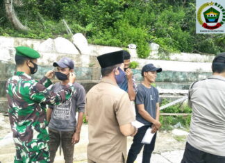 Plh Koramil 07/Palmatak Bersama Tim Gugus Tugas Gelar Operasi Yustisi Penegakan Protokol Kesehatan