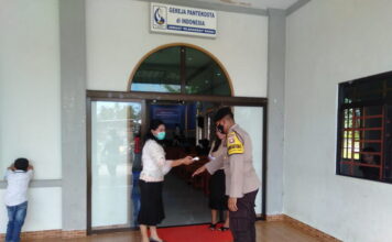 Polres Natuna Pantau Penerapan Protokol Kesehatan Pada Pelaksanaan Ibadah Minggu di Gereja