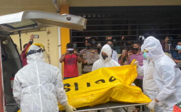 Polres Lingga Lakukan Olah TKP Mayat di Rumah Kosong
