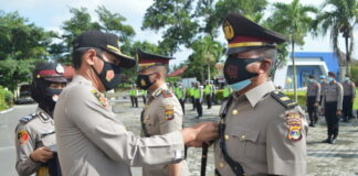 Pimpin Upacara Sertijab Polsek menggala, Ini Pesan Kapolres Tulang Bawang