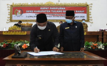 Bupati Tulang Bawang Barat, Umar Ahmad Bahas Lima Raperda Tahun 2021