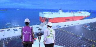 Presiden Jokowi Saksikan Ekspor Perdana Unit Kendaraan dari Pelabuhan Patimban