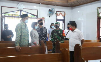 Jaga Kerukunan Umat Beragama, Danramil 02/Tarempa Kunjungi Rumah Ibadah