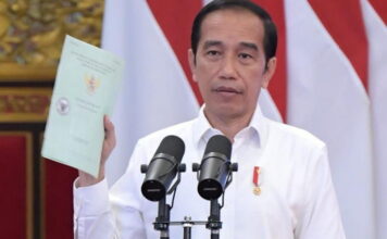 Presiden Jokowi Serahkan 584.407 Sertifikat Hak Atas Tanah secara Virtual