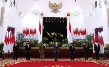 Presiden Jokowi Lantik Anggota Dewan Pengawas Lembaga Pengelola Investasi