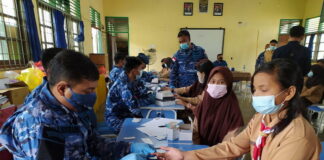 Serbuan Teretorial Hari ke-2, Lanud RSA Laksanakan Rapid Test Massal Gratis di SMP Negeri 1 Ranai