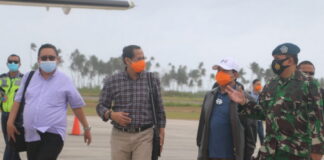 Ketua DPRD Natuna Sambut Kedatangan Gubernur Jambi