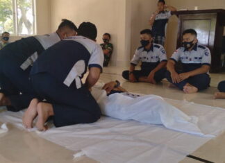 Prajurit Perbatasan Bekali Cara Mengkafani Jenazah