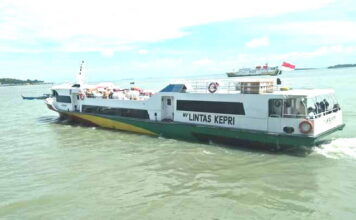 Perdana, Mulai Besok Kapal MV Lintas Kepri Masuk Rute Baru Desa Mensanak