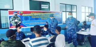 Lanud RSA Gelar Serbuan Teritorial Rapid Test Massal Gratis di Pelabuhan Penagi
