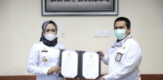 Bupati Tuba Menyerahkan Laporan Keuangan Tahun 2020 Kepada BPK RI Perwakilan Provinsi Lampung