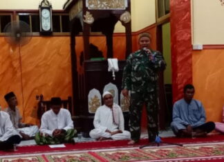 Satgas TMMD Isi Ceramah Peringatan Isra Mi’raj Nabi Muhammad SAW di Masjid Nurul Jihat Cemaga Selatan