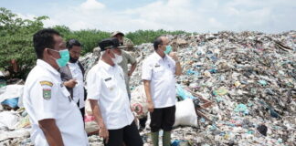 Bupati Asahan Meninjau Langsung Lokasi TPA Sei Renggas