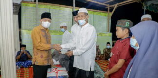 Sambangi Masjid Desa Punggulan, Bupati Asahan Beri Bantuan BKM Dan Santuni Anak Yatim