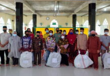Walikota Tanjungpinang Serahkan Alat Tangkap Nelayan dan Usaha Kecil