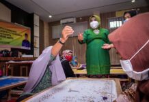 Dinas P3APM Tanjungpinang Gelar Pelatihan Membuat Tudong Manto