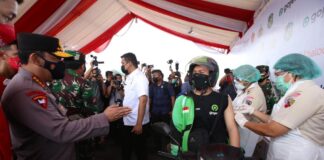 Kunjungi Natuna, Panglima TNI dan Kapolri Tinjau Pelaksanaan Vaksinasi