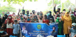 Rahma Beri Bantuan Sekaligus Motivasi Anak-anak Putus Sekolah