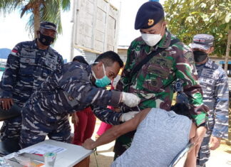 Siapkan Tenaga Vaksinator, Danlanal Ranai Gencar Serbuan Vaksinasi