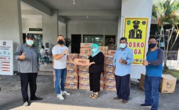 PT Wings Salurkan Bantuan untuk Pasien Covid-19 di Asrama Haji