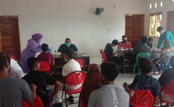 Tingginya Antusiasme Warga Desa Mamut Jalani Vaksinasi Covid -19