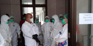 Ketua Komisi I DPRD Natuna Tinjau Persiapan Penambahan Ruangan Isolasi Terpadu di Asrama Haji