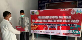 Lapas Dabo Berikan Remisi Kepada 2 Orang Anak Binaan