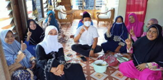 Ibu Patimah : Kami Optimis Menangkan Sabtu Ardiansyah Calon Kades Pulau Batang Nomor Urut 01