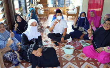 Ibu Patimah : Kami Optimis Menangkan Sabtu Ardiansyah Calon Kades Pulau Batang Nomor Urut 01