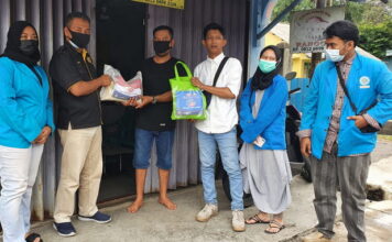 Gandeng Mahasiswa Polres Tanjungpinang Salurkan Bansos
