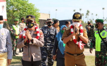 Bupati Natuna Tinjau Pelaksanaan Vaksinasi di Kecamatan Bunguran Utara