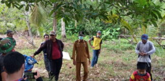 Jarmin Gotong Royong Bersama Masyarakat Sebala Desa Batu Gajah