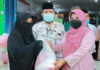 Walikota Tanjungpinang Bersama FKM dan PCNU Bagikan Sembako Untuk Mubalig