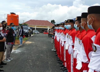 Ketua Komisi I DPRD Natuna Pantau Latihan Paskibra di Gedung Daerah