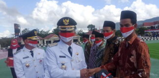 Usai Upacara HUT RI Ke -76, Pemkab Natuna Salurkan Bantuan Alsintan ke Petani