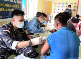 Lanal Ranai Gelar Serbuan Vaksinasi Dosis Kedua di Desa Tanjung Batang