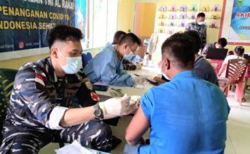 Lanal Ranai Gelar Serbuan Vaksinasi Dosis Kedua di Desa Tanjung Batang