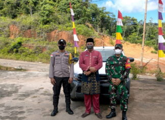 Babinsa Serda Olih Solih Hadiri Tepung Tawar Mobil Desa